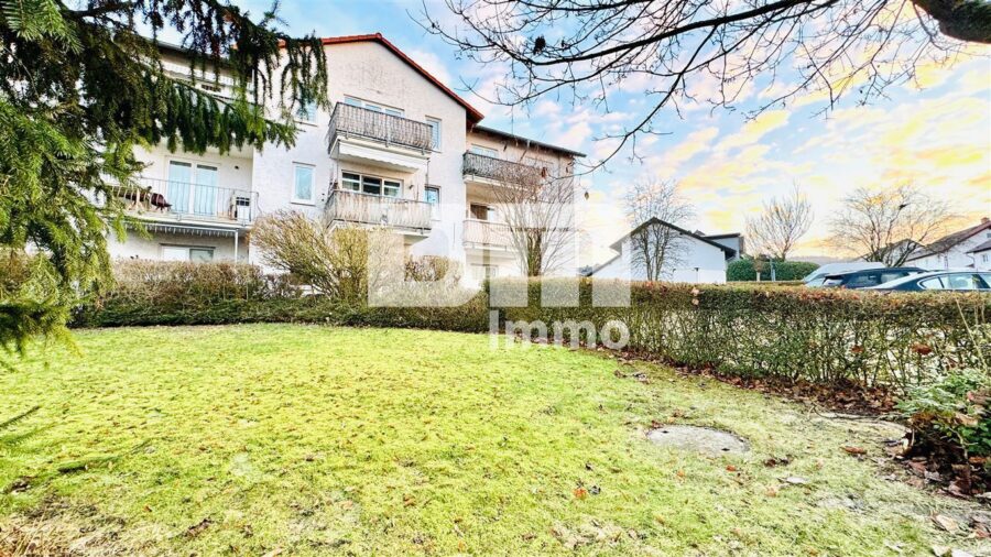 Kompaktes EG Apartment mit Terrasse, Kellerraum und KFZ Stellplatz - Gemeinschaftsgartenbereich